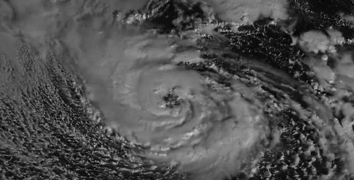 The unnamed January 2023 sub-tropical storm showing a well defined center, circulation, and convection